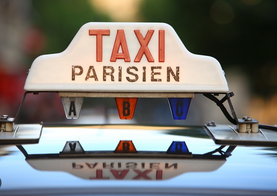 Quelles sont les conditions pour devenir chauffeur de taxi à Paris ?